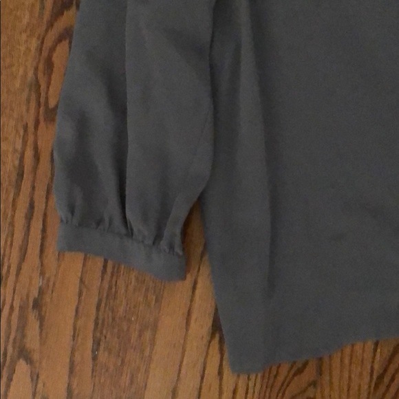 Fab Joie Silk Crepe Poet Blouse - Picture 4 of 6